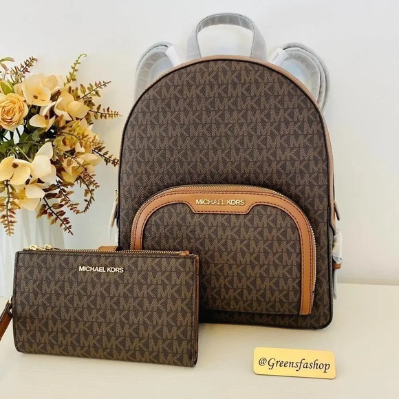 NWT Michael Kors Jaycee Medium Zip Pocket Backpack & wallet brown - Picture 1 of 11